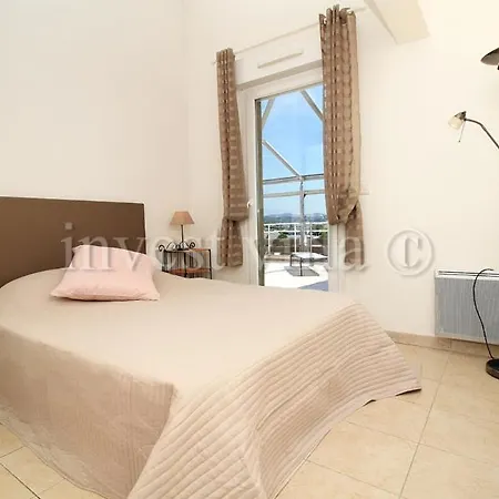 Les Termes Sleeps 6 Pool *