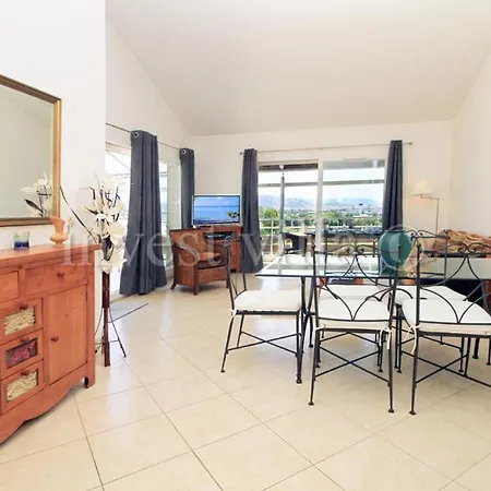 Les Termes Sleeps 6 Pool