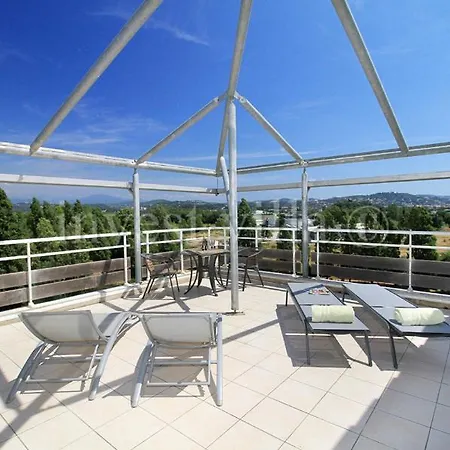 Апартаменты Les Termes Sleeps 6 Pool