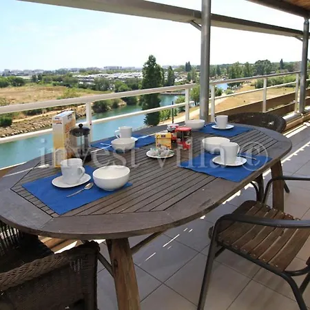 Les Termes Sleeps 6 Pool Апартаменты